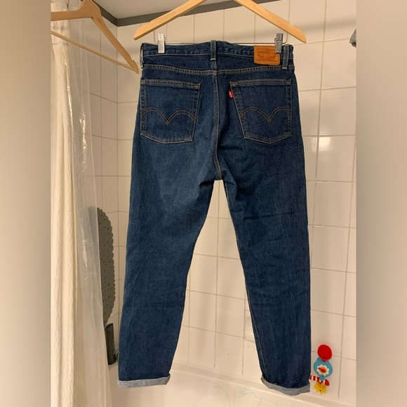 Dark denim Levi’s - Picture 2 of 6